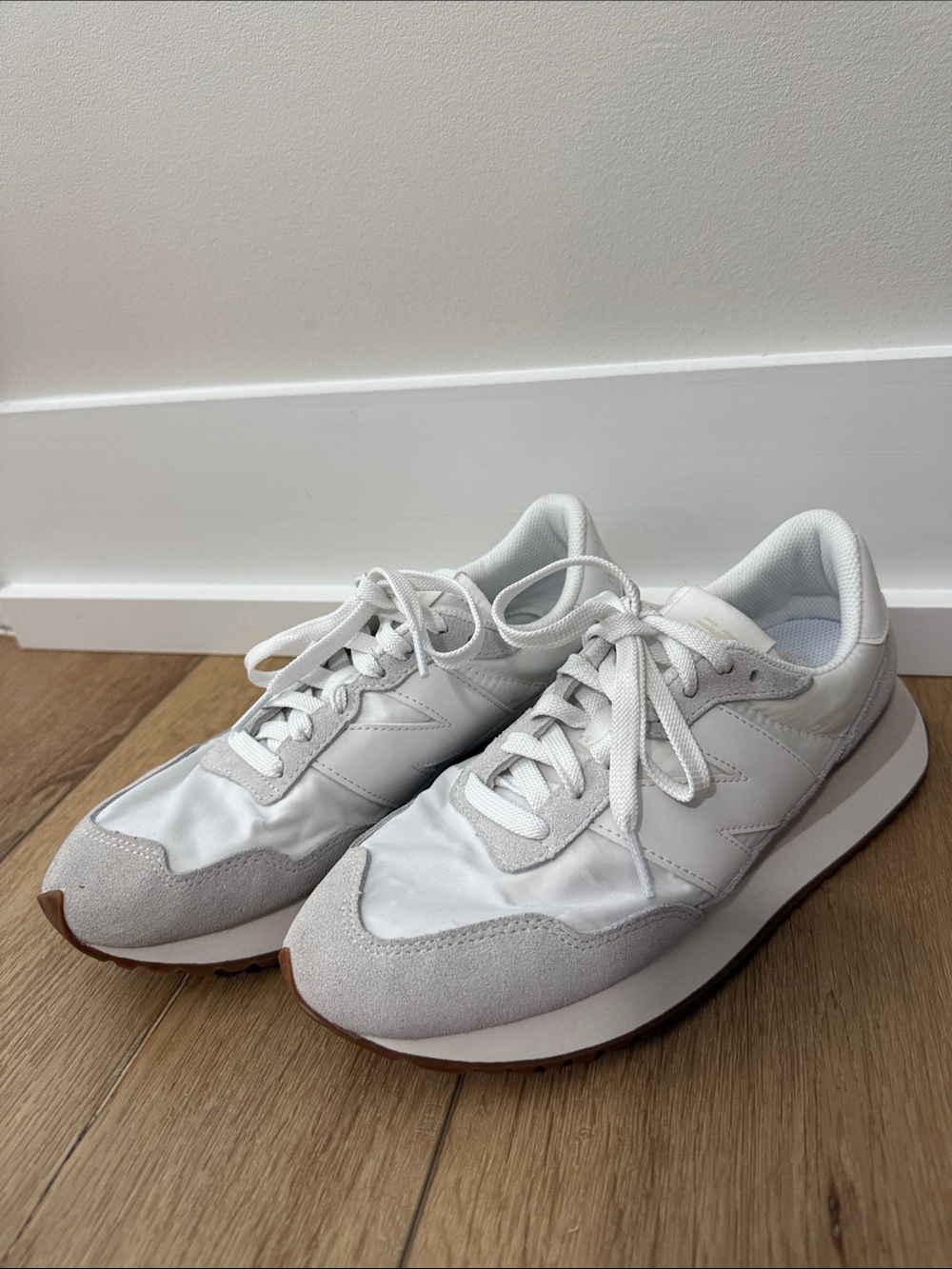New Balance 237 in White and Gray Colorway